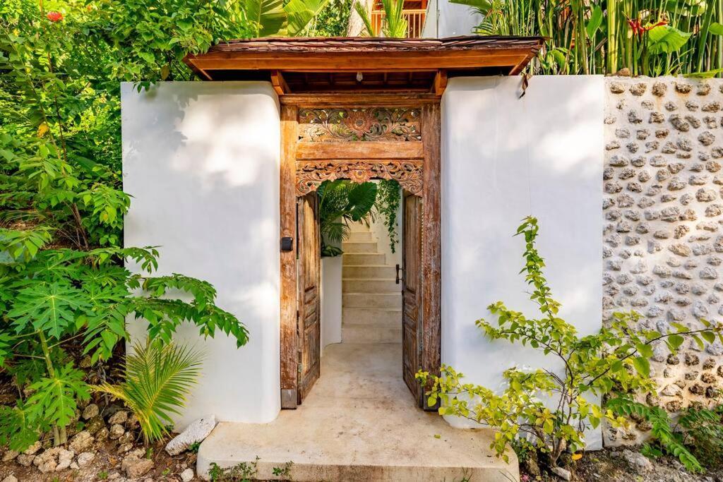 Nest Uluwatu - Eco Boutique Villa ภายนอก รูปภาพ